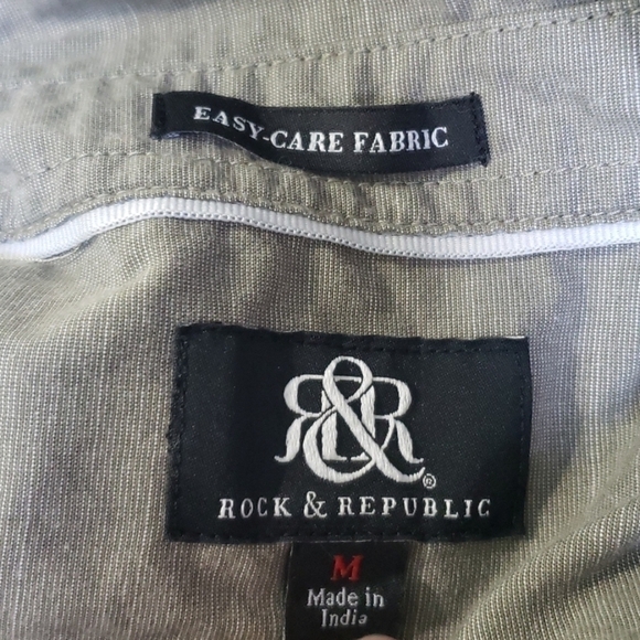 𝅺rock and  Republic Casual Button Down Shirt- Men's - Picture 4 of 6